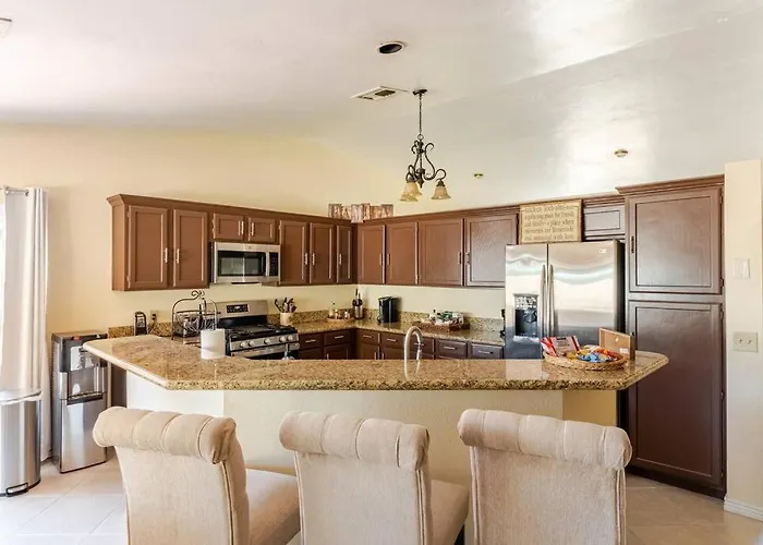 Beautiful In Southwest Holiday home *